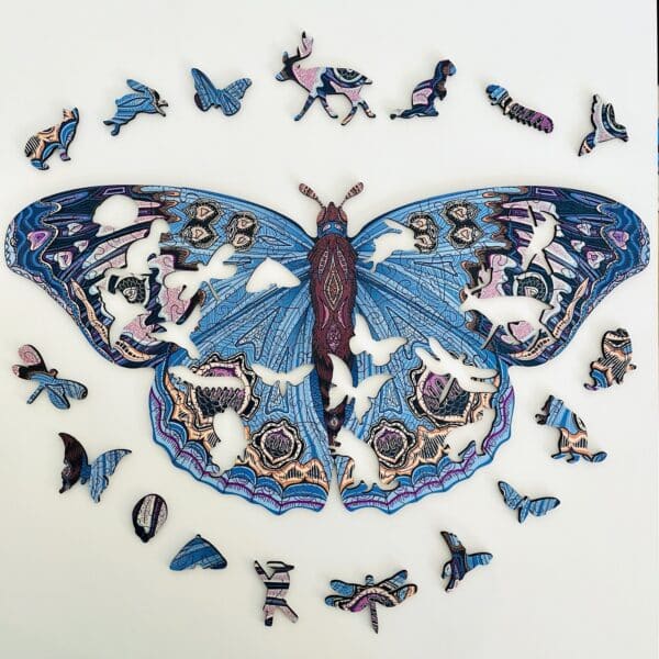 fluture jucăuș puzzle din lemn