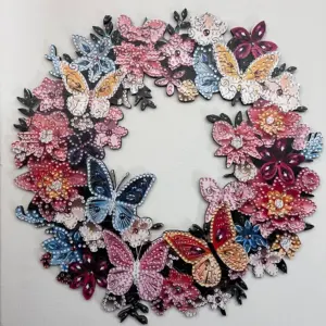 fluturi coroniță puzzle din lemn